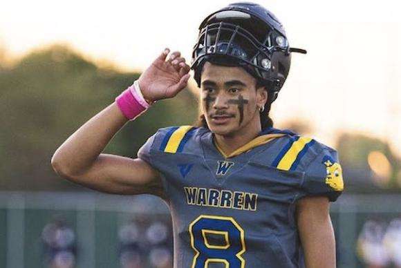 Class of 2023 quarterback Nico Iamaleava